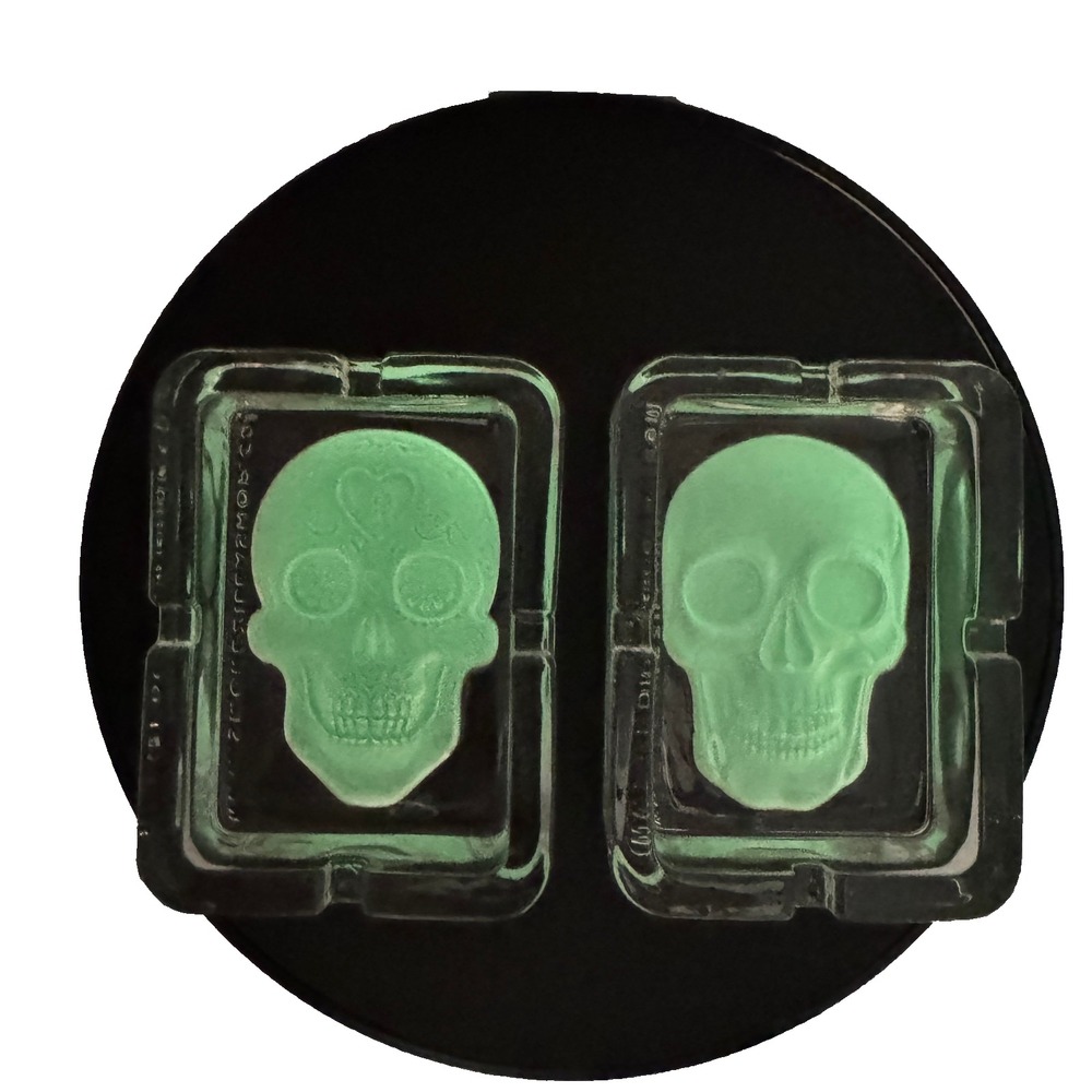 Smokezilla Glass Glow In The Dark Sugar Skull Trinket Tray Set Halloween
